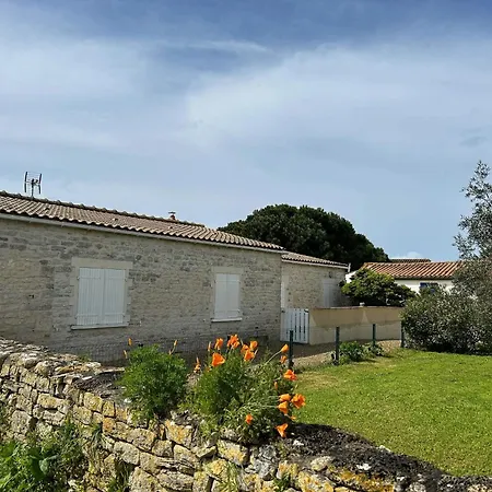 Maison Charmante Avec Jardin A Denis D'oleron Ideale Pour Familles